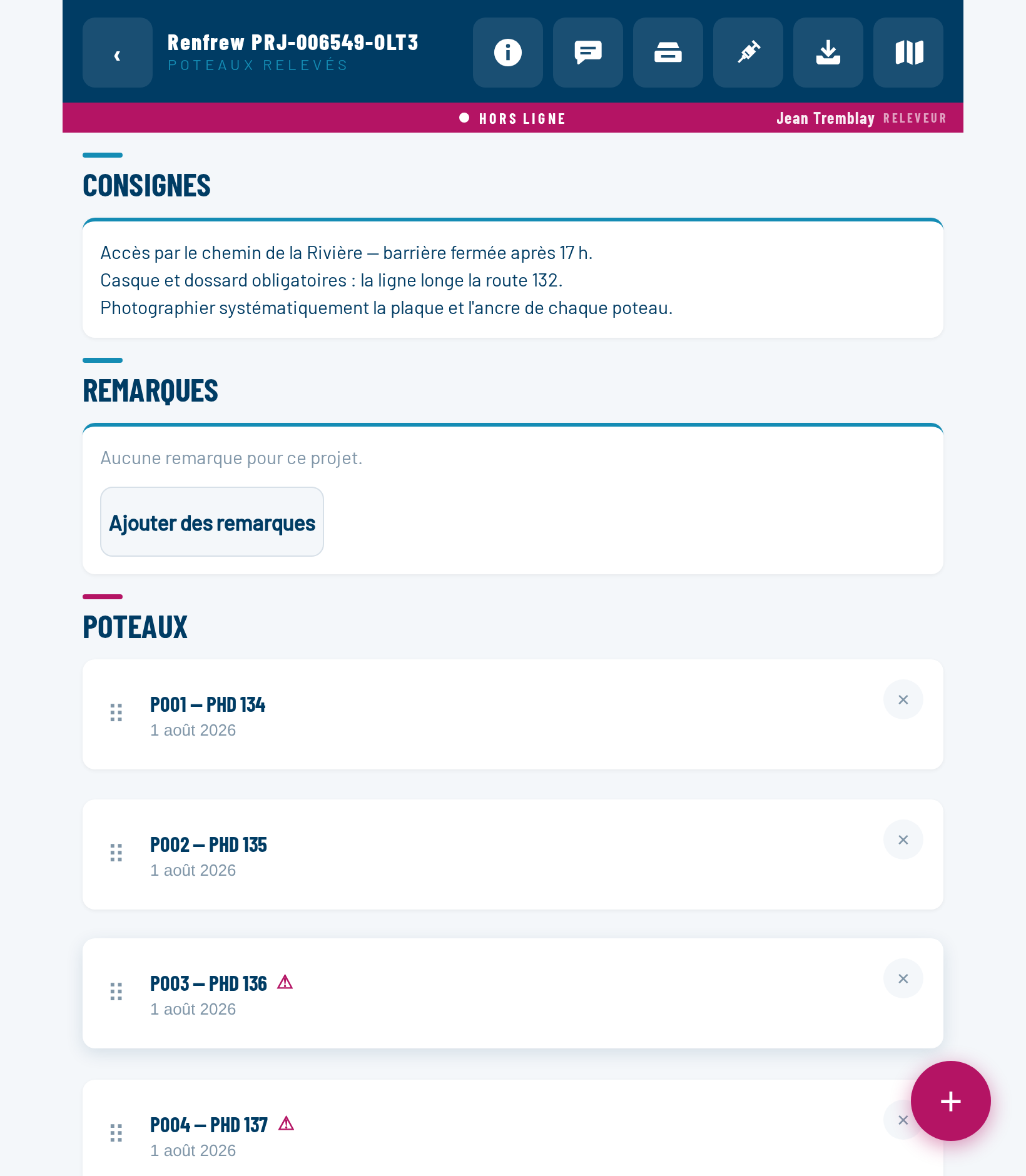 L'écran d'un projet avec la bande d'état en magenta indiquant « Hors ligne · 1 en attente » et un poteau nouvellement créé dans la liste.